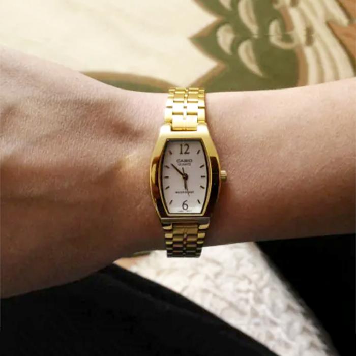 SKU-19211 / CASIO Collection Gold Stainless Steel Bracelet