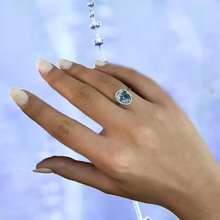 SKU-30922 / Δαχτυλίδι Λευκόχρυσος Κ18 με Διαμάντια & London Blue Topaz 