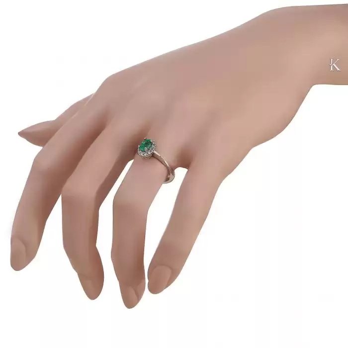 SKU-41277 / Δαχτυλίδι Λευκόχρυσος Κ18 με Σμαράγδι & Διαμάντια