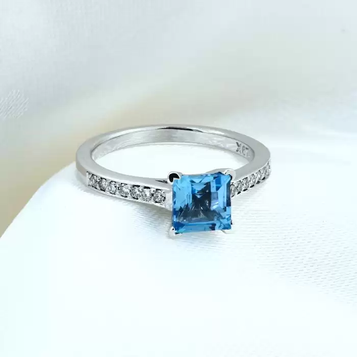 SKU-43749 / Δαχτυλίδι FaCad’oro Λευκόχρυσος Κ18 με Sky Blue Topaz & Διαμάντια