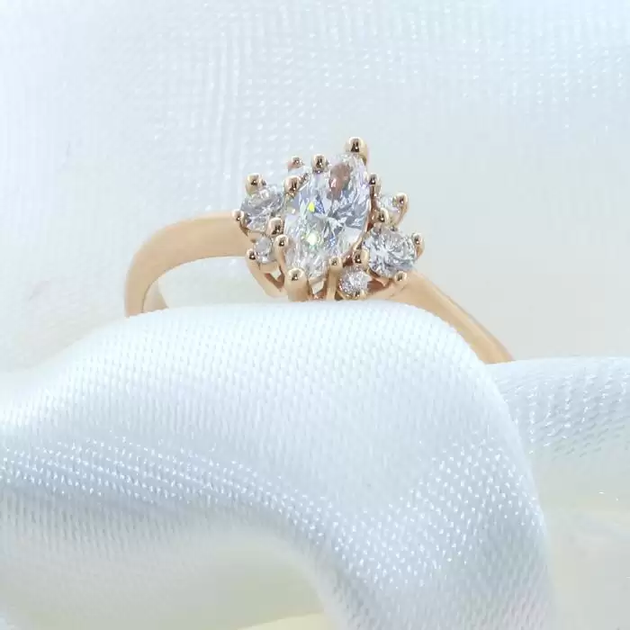 SKU-44772 / Δαχτυλίδι Ροζ Χρυσός Κ18 με Διαμάντια