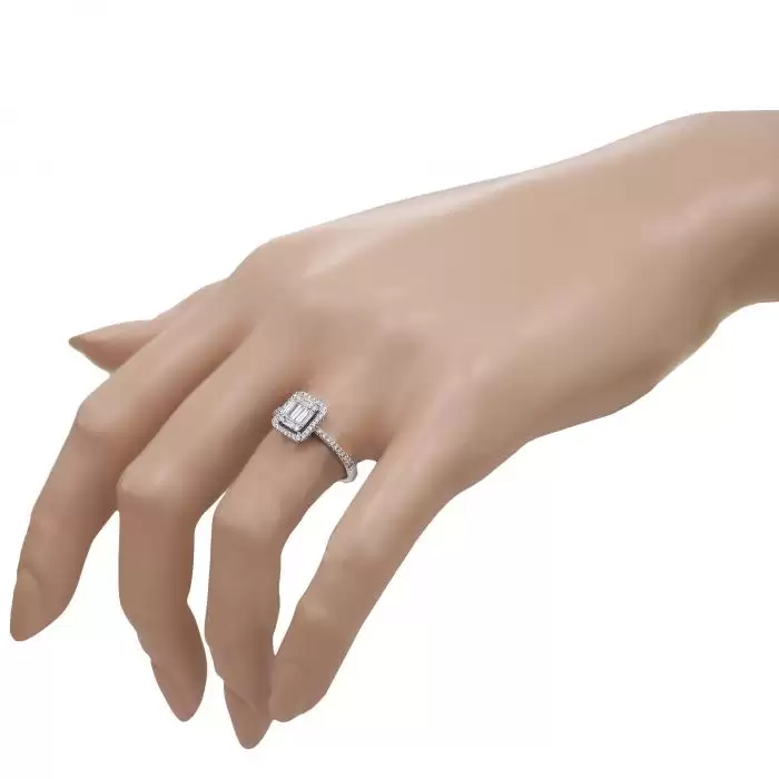 SKU-45014 / Δαχτυλίδι Λευκόχρυσος Κ18 με Διαμάντια 

