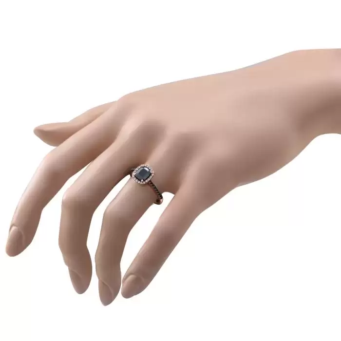 SKU-46830 / Δαχτυλίδι Ροζέτα Ροζ Χρυσός Κ18 με Μαύρα & Λευκά Διαμάντια