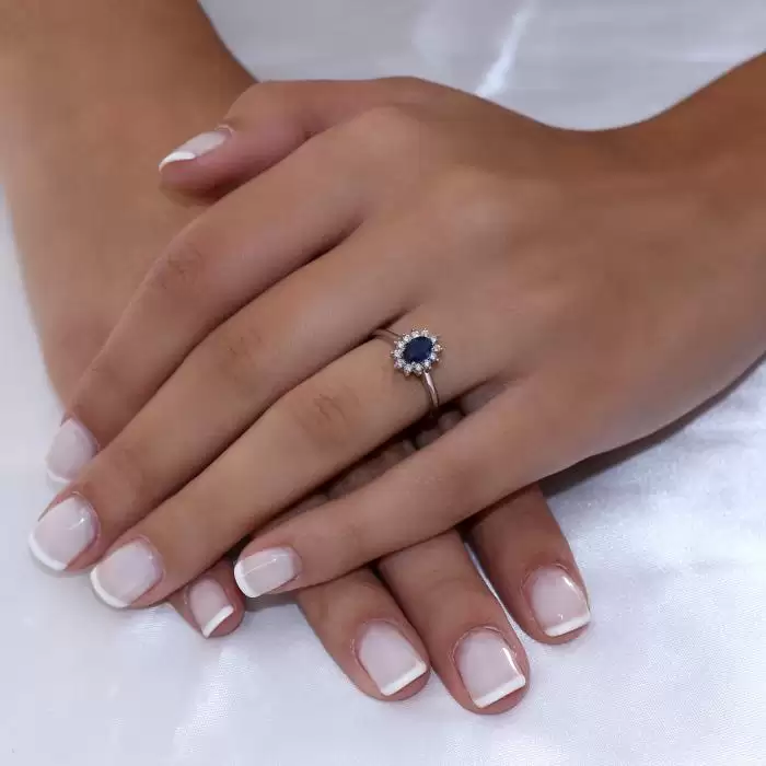 SKU-48196 /  Δαχτυλίδι Ροζέτα Λευκόχρυσος Κ18 με Ζαφείρι & Διαμάντια