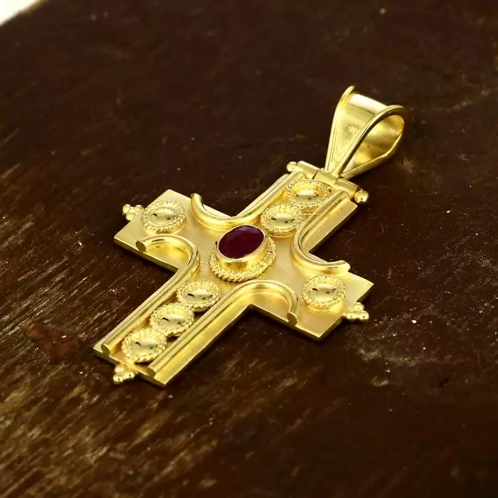 Σταυρός Bυζαντινός Χειροποίητος Χρυσός Κ18 με Ρουμπίνι