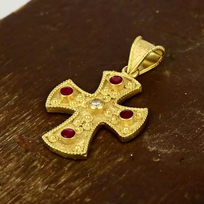 Σταυρός Bυζαντινός Χειροποίητος Χρυσός Κ18 με Ρουμπίνια & Διαμάντι