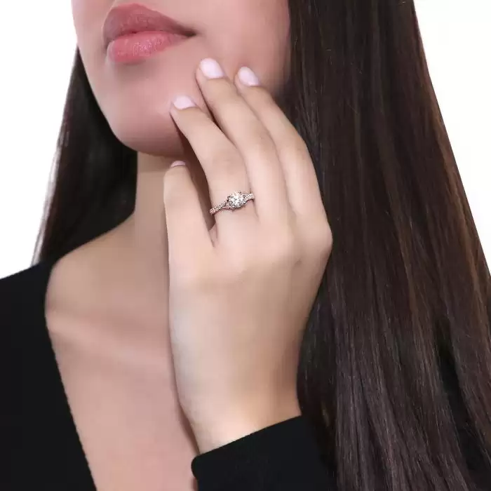 Μονόπετρο Δαχτυλίδι Ροζ Χρυσός Κ18 με Moϊσανίτη & Διαμάντια