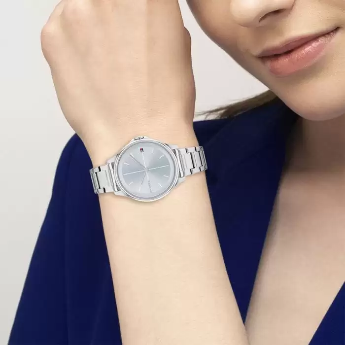 Ρολόι Γυναικείο TOMMY HILFIGER Delphine με Ασημί Μπρασελέ από Ανοξείδωτο Ατσάλι | 1782353 SKU-53230