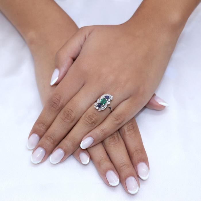 Δαχτυλίδι Λευκόχρυσος Κ18 με Σμαράγδι, Ζαφείρια & Διαμάντια