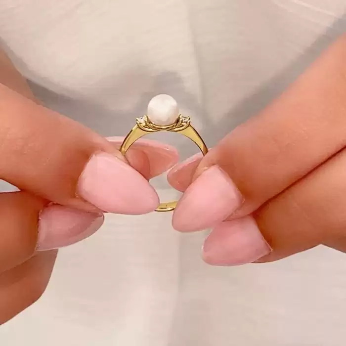 Δαχτυλίδι Χρυσός Κ18 με Μαργαριτάρι & Διαμάντια