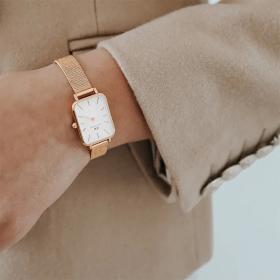 Γυναικείο Ρολόι DANIEL WELLINGTON Quadro Pressed Melrose με Ρόζ Χρυσό Μπρασελέ από Ανοξείδωτο Ατσάλι | DW00100431 SKU-56307