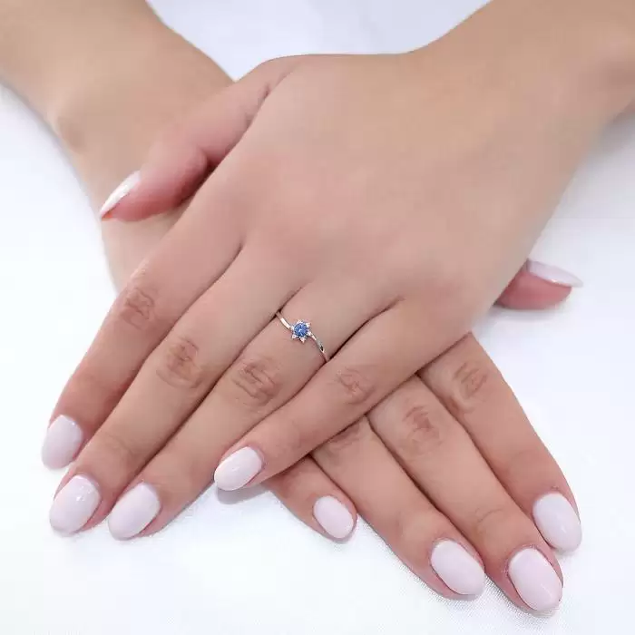 Δαχτυλίδι DiamondJools Λευκόχρυσος Κ18 με Ζαφείρι & Διαμάντια
