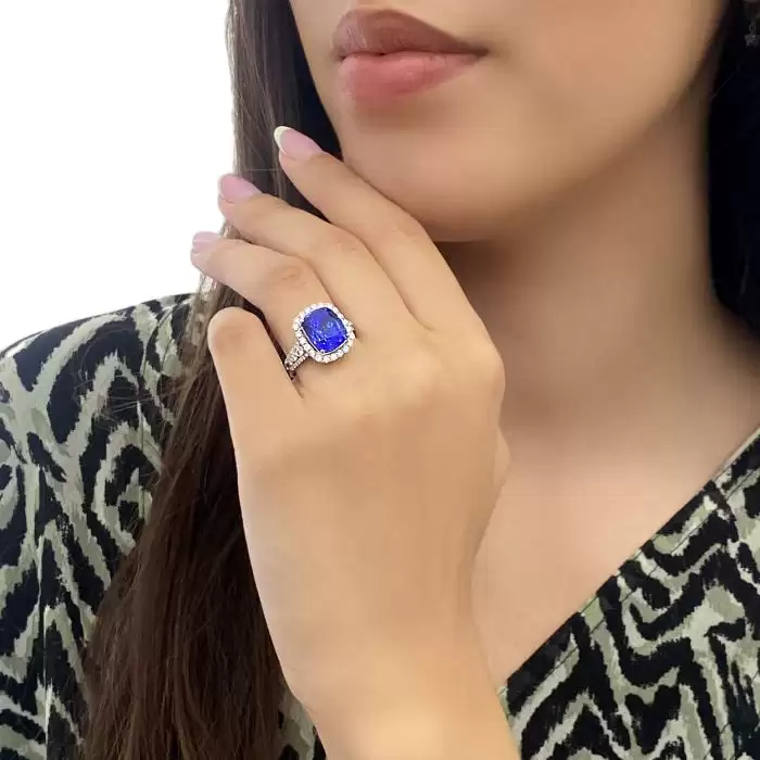 Δαχτυλίδι Λευκόχρυσος Κ18 με Τανζανίτη & Διαμάντια