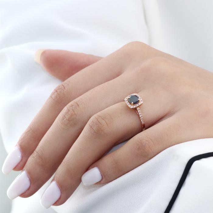 Δαχτυλίδι Ροζέτα Ροζ Χρυσός Κ18 με Μαύρο & Λευκά Διαμάντια