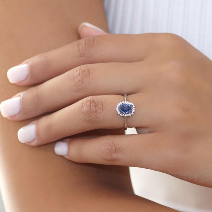 Δαχτυλίδι Ροζέτα Λευκόχρυσος Κ18 με Διαμάντια & Ζαφείρια