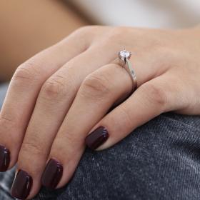 Μονόπετρο Κλασικό Λευκόχρυσος Κ18 με Διαμάντι SKU-68762