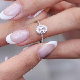 Δαχτυλίδι με White Topaz & Διαμάντια Λευκόχρυσος Κ18 SKU-70722