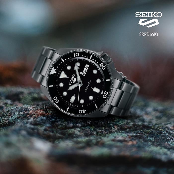 SEIKO 5 Sports Automatic Black Dial & Grey Bracelet