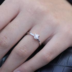 Μονόπετρο Δαχτυλίδι Λευκόχρυσος Κ18 με Διαμάντι SKU-75816