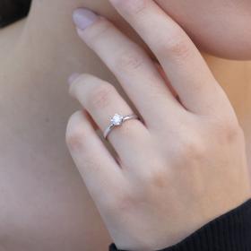 Μονόπετρο Δαχτυλίδι Λευκόχρυσος Κ18 με Διαμάντι SKU-75816