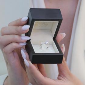 Δαχτυλίδι με Διαμάντια Λευκόχρυσος Κ18 SKU-78147