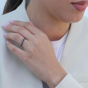 Μονόπετρο Ροζέτα με Μαύρο Διαμάντι Λευκόχρυσος K18 SKU-79431