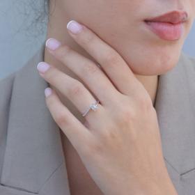 Μονόπετρο Δαχτυλίδι με Διαμάντι Emerald Cut Λευκόχρυσος K18 SKU-81250