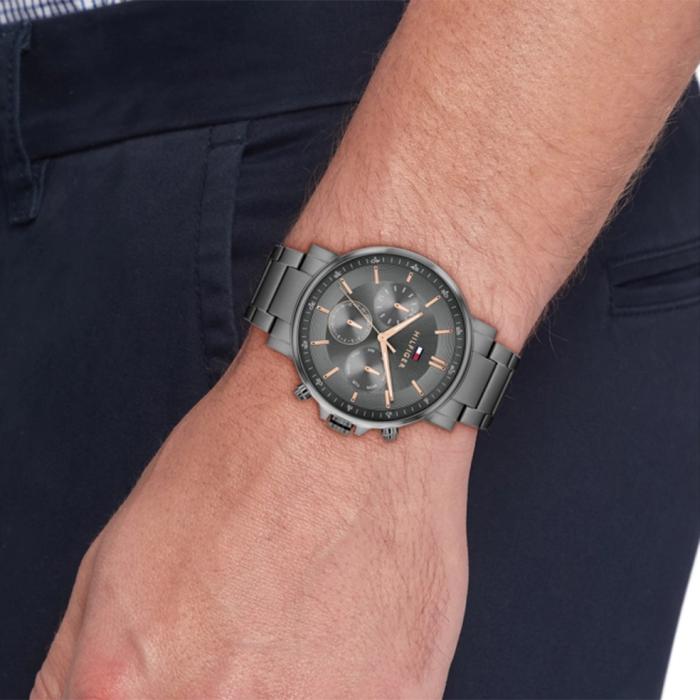 Ανδρικό Ρολόι TOMMY HILFIGER με Γκρί Καντράν SKU-82110