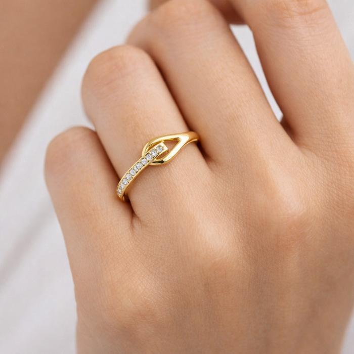 Γυναικείο Δαχτυλίδι με Λευκά Ζιργκόν Χρυσός K9