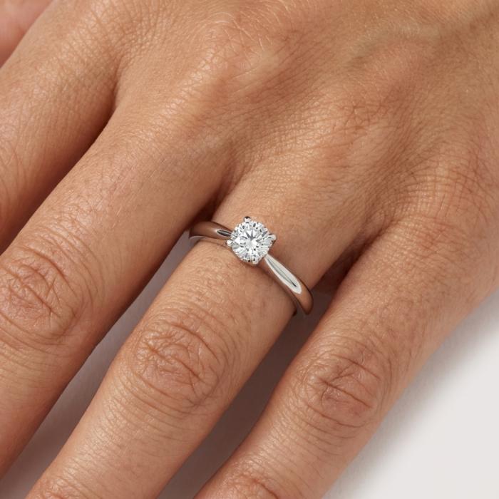 Μονόπετρο Δαχτυλίδι με Διαμάντι Round Κοπής σε Λευκόχρυσο K18 SKU-84714