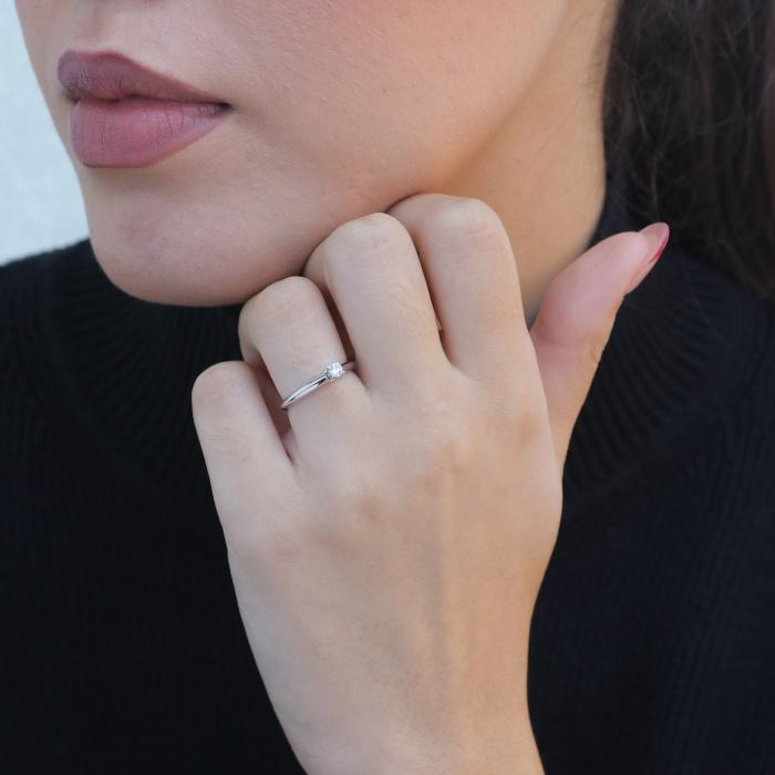 Μονόπετρο Δαχτυλίδι με Διαμάντι Κοπής Round Λευκόχρυσος K14 SKU-84403