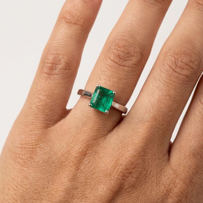 Δαχτυλίδι Λευκόχρυσος K18 με Σμαράγδι SKU-85838