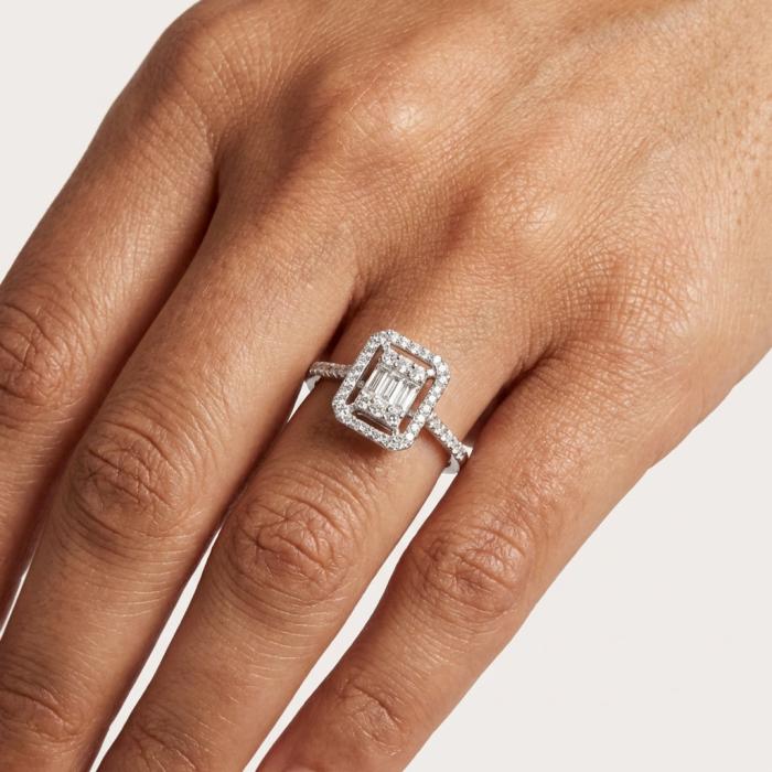 Δαχτυλίδι με Διαμάντια Baguette από Λευκόχρυσο Κ18 SKU-85586