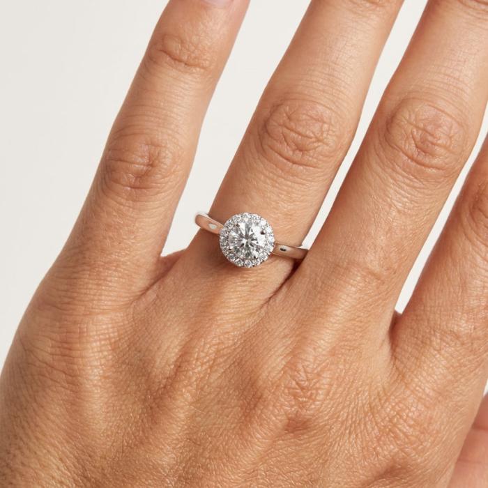 Μονόπετρο με Διαμάντια σε Λευκόχρυσο K18 SKU-85426