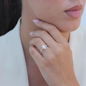 Μονόπετρο Δαχτυλίδι σε Λευκόχρυσο Κ14 SKU-85499