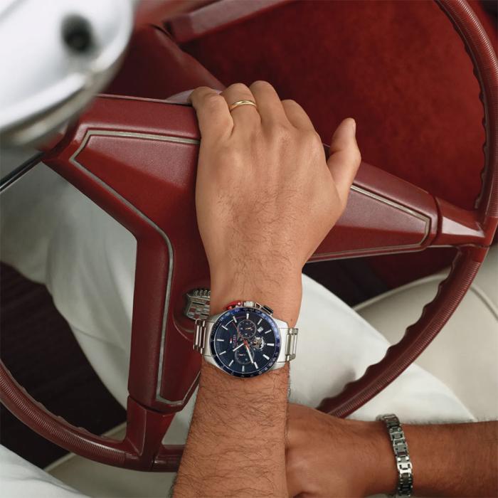 Ανδρικό Ρολόι TOMMY HILFIGER Bank με Μπλέ Καντράν SKU-86388