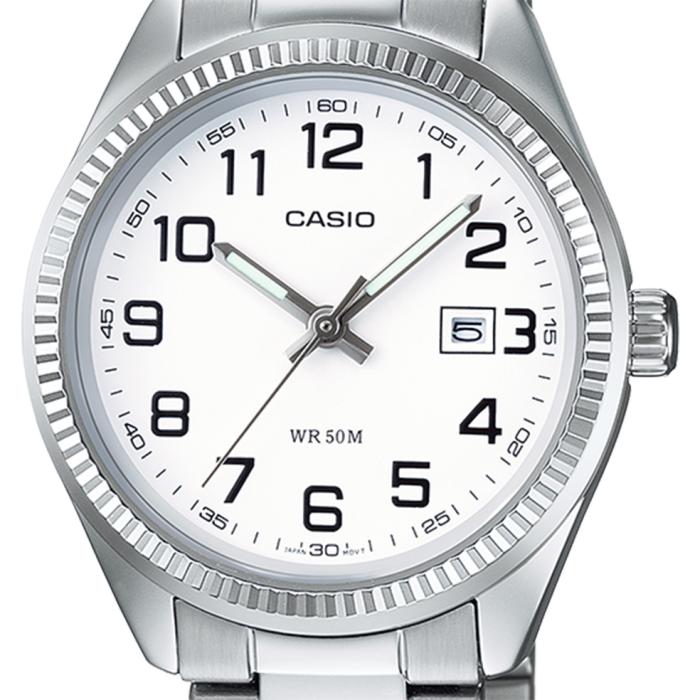 Ρολόι CASIO με Λευκό Καντράν & Ασημί Μπρασελέ SKU-87873